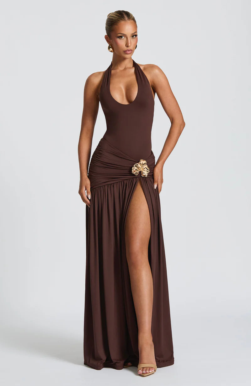 TYRA MAXI VESTIDO SET - MARRÓN